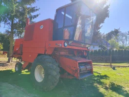 Sprzedam Kombajn Bizon Z056