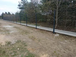 Montaż ogrodzeń